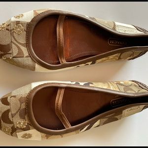 Coach Flats